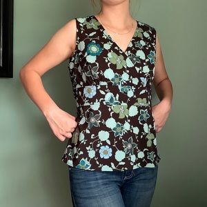 Green and brown print classic fitted Ladies top